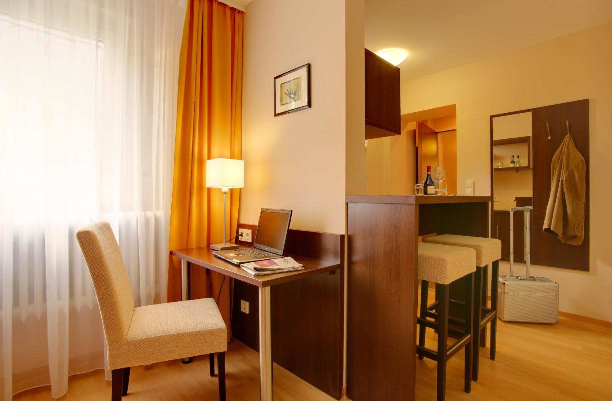 Hotel Mercedes City Bonn Zewnętrze zdjęcie