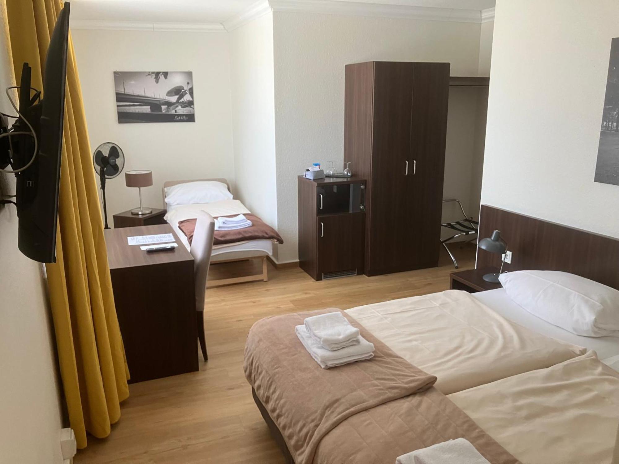 Hotel Mercedes City Bonn Zewnętrze zdjęcie