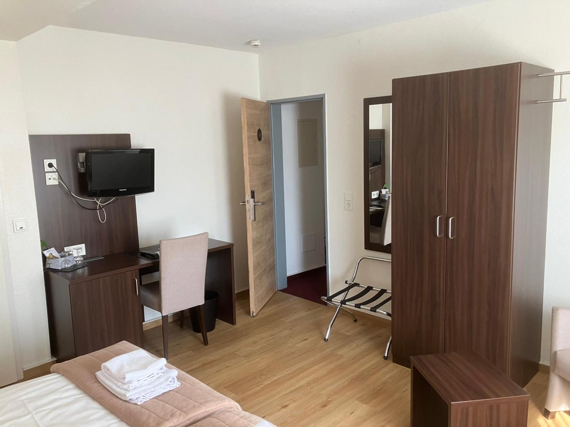 Hotel Mercedes City Bonn Zewnętrze zdjęcie